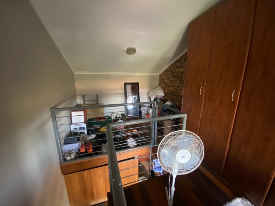1 Bedroom Property for Sale in Dassie Rand North West